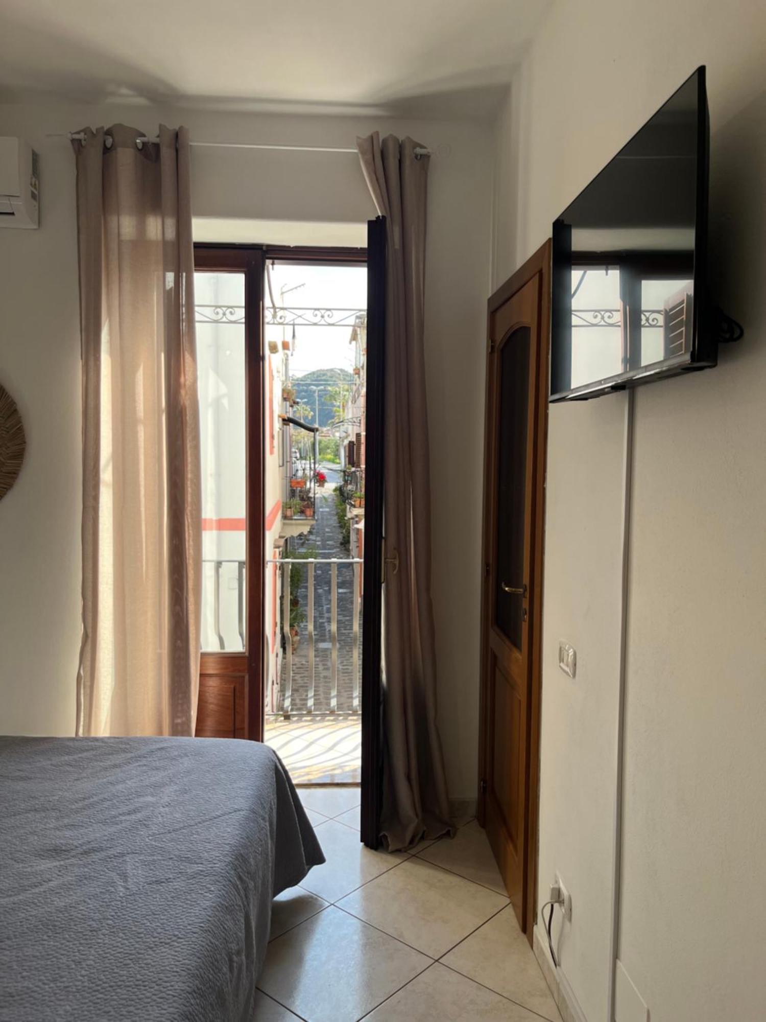 Casa Maruzzella Lägenhet Lipari  Exteriör bild